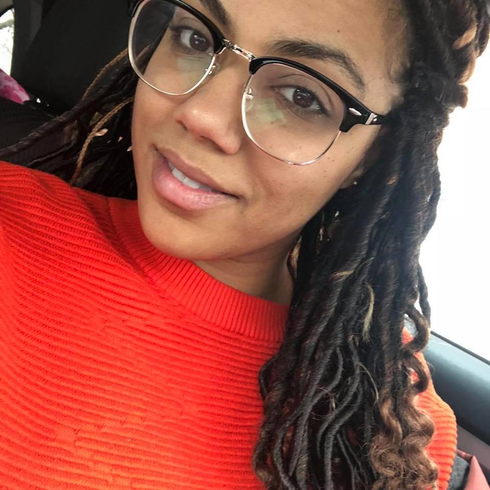 Meet your Posher, Sheila